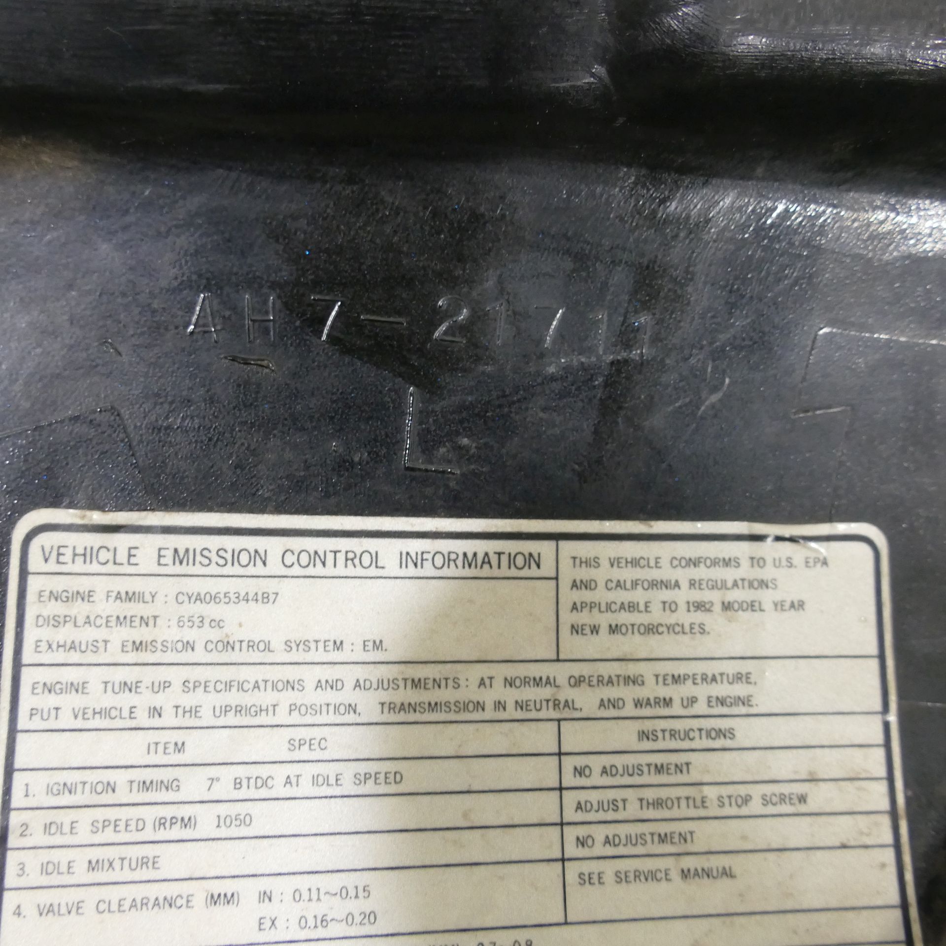Yamaha XJ 650 Maxim Side Cover Side Panel Lid Cover 79896 | eBay