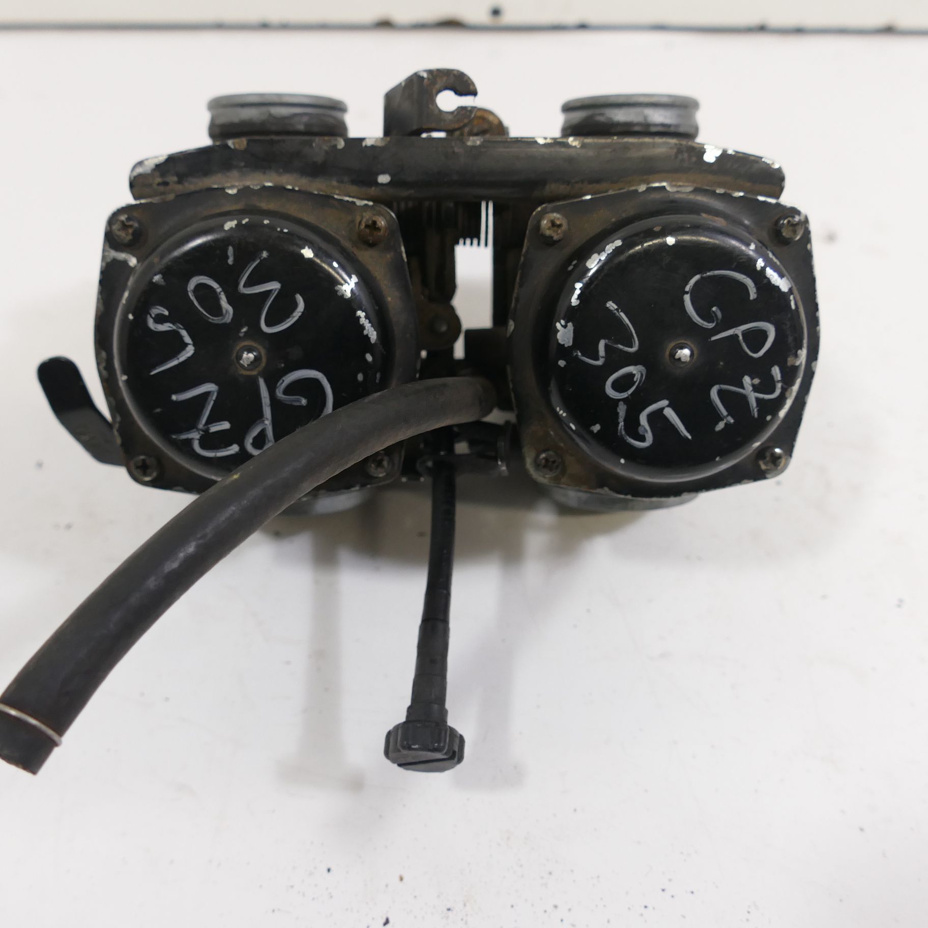 専用3 Kawasaki GPZ 305 B Ex305 Carburettor Valves Membrane Choke 84392